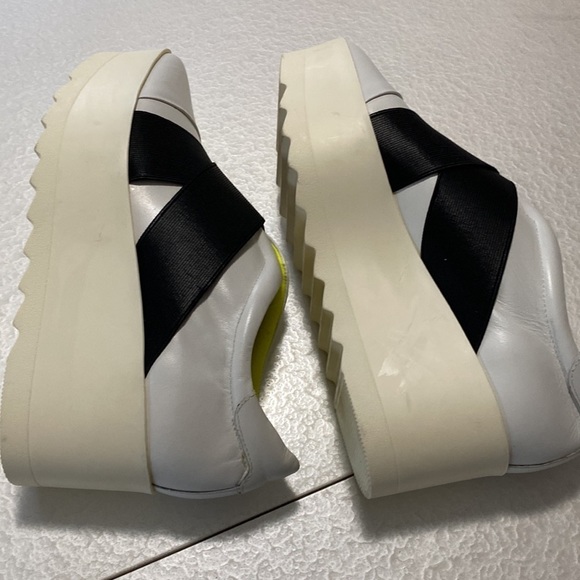 9.5 KENDALL AND KYLIE Tasha platform slip on sneakers - Picture 10 of 13